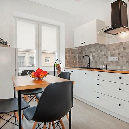 Apartament Sowa Apartman Częstochowa Kültér fotó